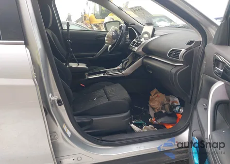 2020 Mitsubishi Eclipse Cross Se 1.5T Awc из США, поврежденный, VIN JA4AT5AA5LZ013868